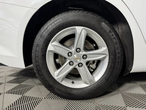 Used 2023 Chevrolet Malibu LS FWD image 42