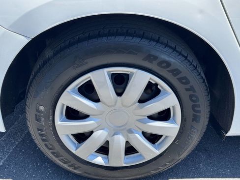 Used 2017 Chevrolet Cruze LS w/ LS Fleet Convenience Package image 38
