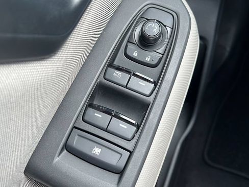 Used 2026 Subaru Forester AWD/4WD image 21