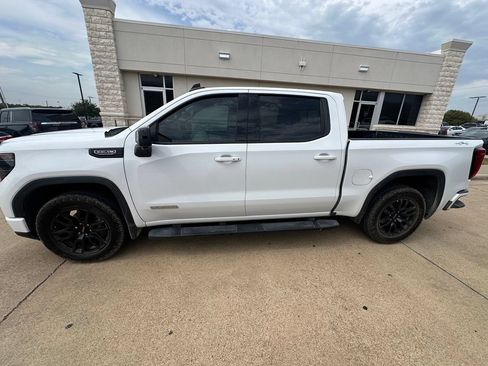Used 2024 GMC Sierra 1500 Elevation w/ Elevation Premium Package AWD/4WD image 10