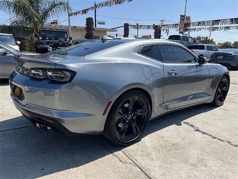 Used 2020 Chevrolet Camaro LT w/ RS Package RWD image 7