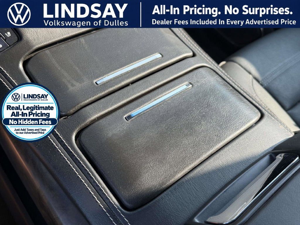 Used 2018 GMC Yukon Denali w/ Open Road Package AWD/4WD image 22