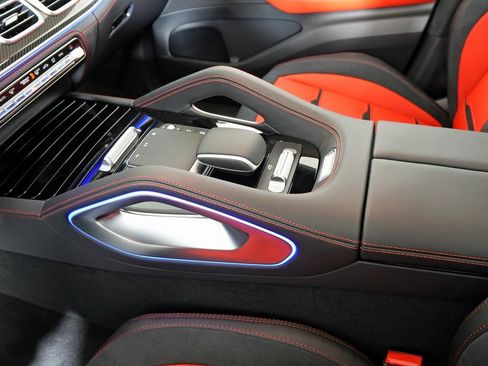 New 2026 Mercedes-Benz GLE 63 AMG S image 23