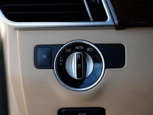 Used 2017 Mercedes-Benz GLS 550 4MATIC image 56