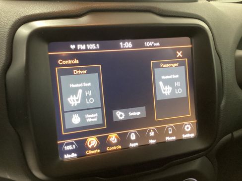 Used 2022 Jeep Renegade Limited AWD/4WD image 25