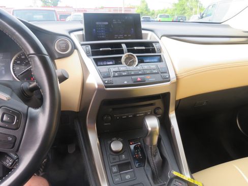 Used 2017 Lexus NX 200t AWD image 13