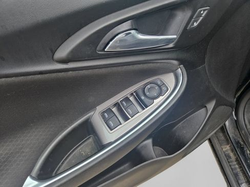 Used 2020 Chevrolet Malibu LT FWD image 20