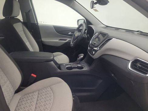 Used 2023 Chevrolet Equinox LT w/ Driver Convenience Package image 21