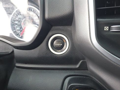 Used 2019 RAM 1500 Big Horn image 28