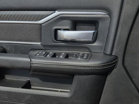 New 2026 RAM 2500 Big Horn AWD/4WD image 15