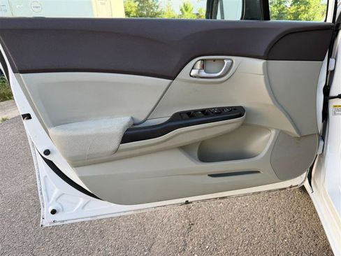 Used 2012 Honda Civic LX image 38