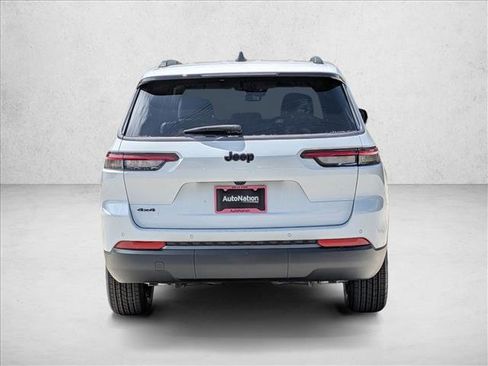 New 2026 Jeep Grand Cherokee L 4WD image 7