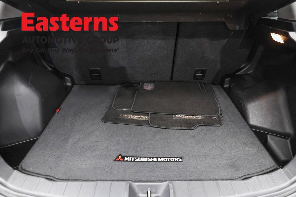 Used 2022 Mitsubishi Outlander Sport SE FWD image 11
