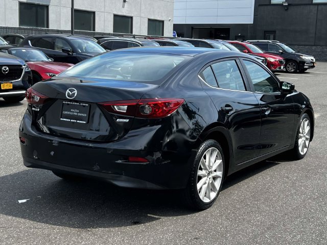 Used 2017 MAZDA MAZDA3 Touring FWD image 11
