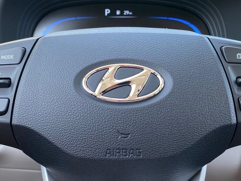 New 2026 Hyundai Venue SEL FWD image 22