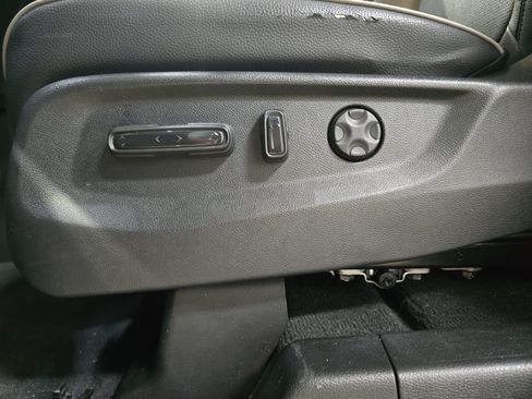 Certified 2025 Honda Odyssey Elite image 26