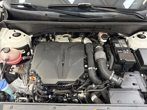 Certified 2022 Kia Sorento SX image 38