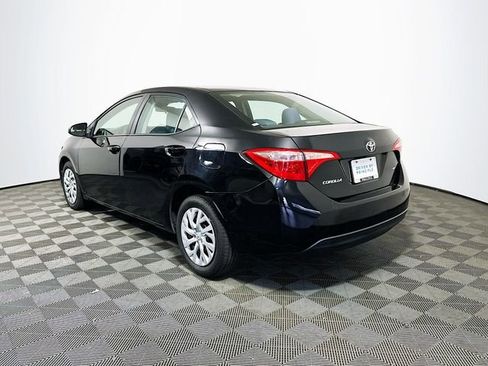 Used 2019 Toyota Corolla LE image 6