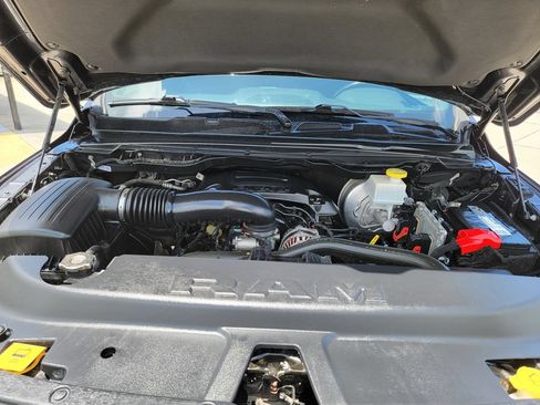 Used 2021 RAM 1500 Big Horn AWD/4WD image 9