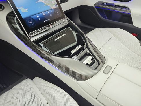 New 2026 Mercedes-Benz SL 63 AMG S e Performance 4MATIC image 10