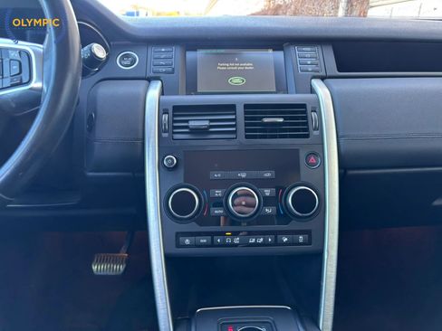 Used 2019 Land Rover Discovery Sport SE image 27