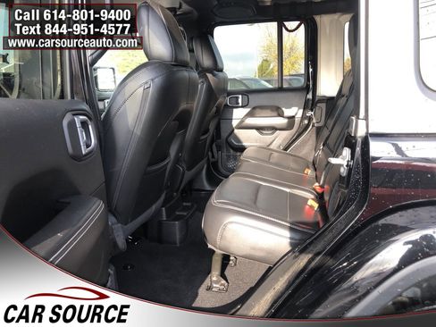 Used 2020 Jeep Wrangler Unlimited Sahara w/ Cold Weather Group image 21