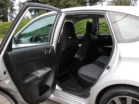 Used 2009 Subaru Impreza WRX Premium image 15