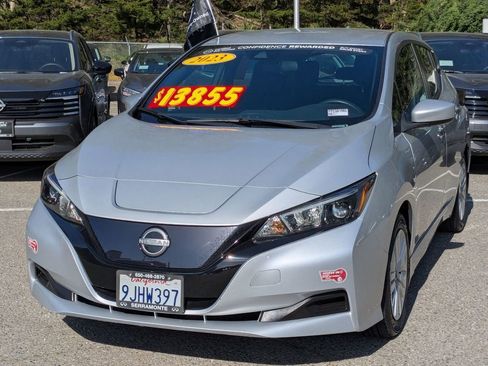 Used 2023 Nissan Leaf S image 7