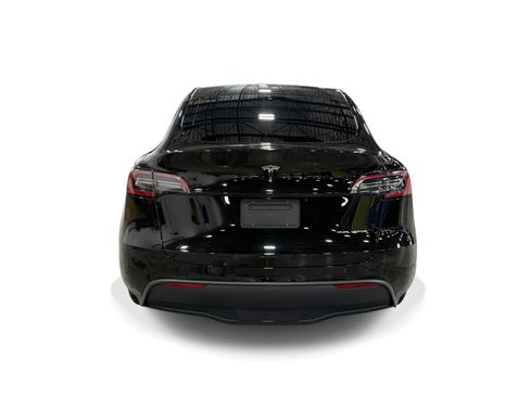 Certified 2023 Tesla Model Y Long Range AWD/4WD image 5