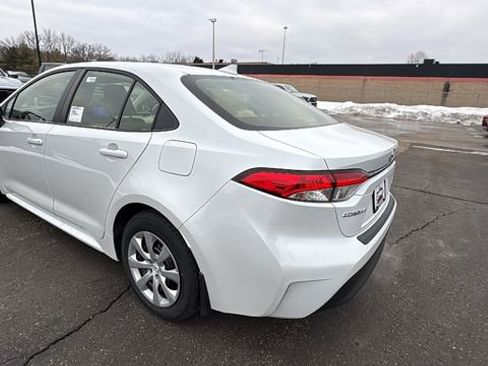 New 2026 Toyota Corolla LE image 3