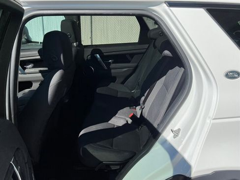 Used 2020 Land Rover Discovery Sport image 20