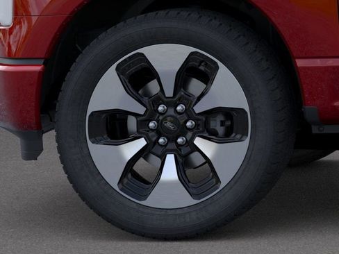 New 2025 Ford F150 Lightning Platinum image 19