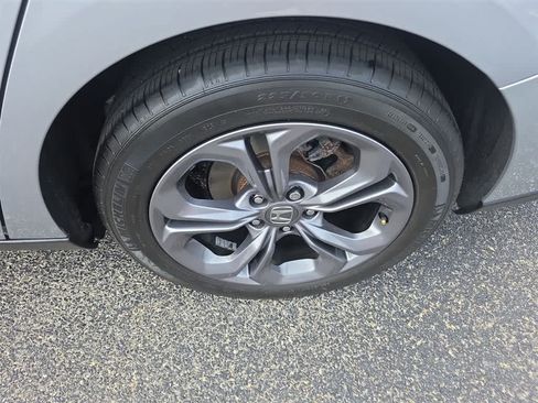Certified 2023 Honda Accord EX image 27