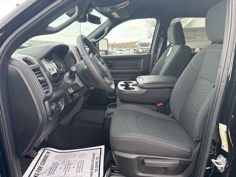 New 2026 RAM 3500 Tradesman AWD/4WD image 25