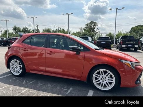 Used 2026 Toyota Corolla SE FWD image 4