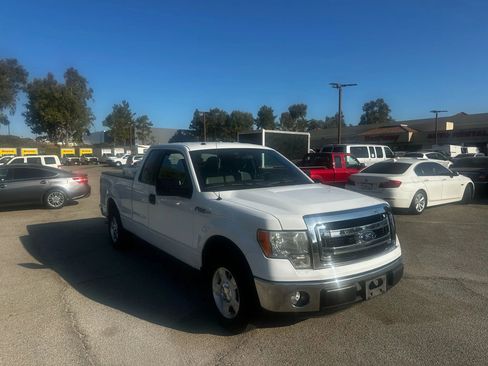 Used 2013 Ford F150 XLT w/ Trailer Tow Pkg image 2