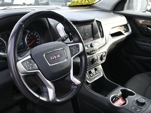 Used 2020 GMC Terrain SLE w/ Driver Convenience Package AWD/4WD image 18