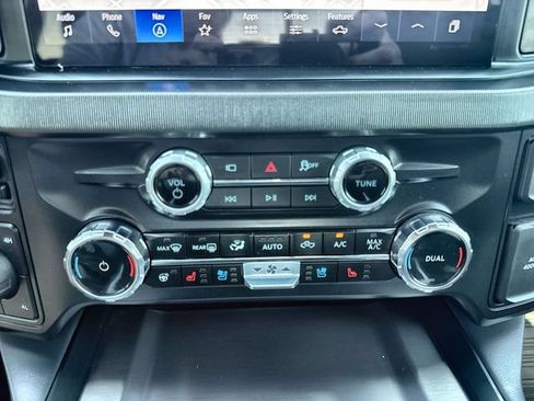 Used 2026 Ford F350 Platinum AWD/4WD image 19