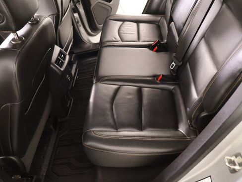 Used 2019 GMC Terrain SLT FWD image 11