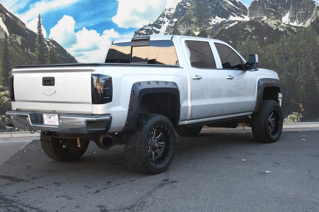 Used 2014 Chevrolet Silverado 1500 LTZ Z71 w/ LTZ Plus Package AWD/4WD image 3
