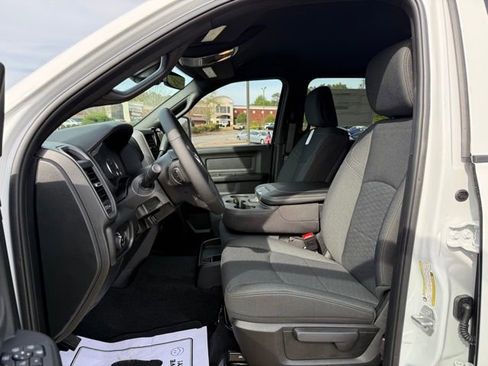 New 2026 RAM 2500 Tradesman AWD/4WD image 13