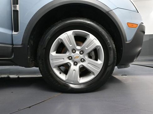 Used 2014 Chevrolet Captiva Sport LS image 14