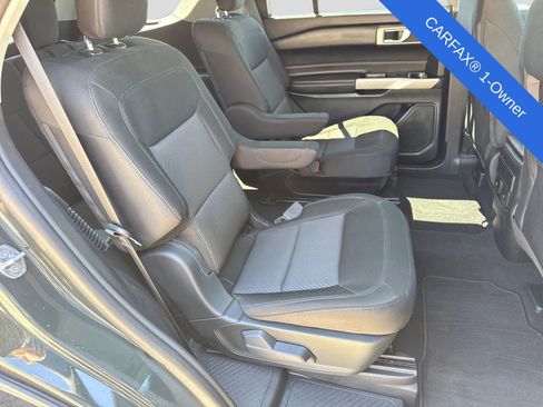 Used 2024 Ford Explorer XLT AWD/4WD image 22