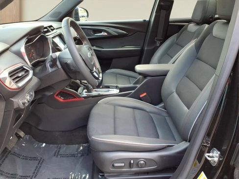 Certified 2023 Chevrolet TrailBlazer RS w/ Sun and Liftgate Package AWD/4WD image 15
