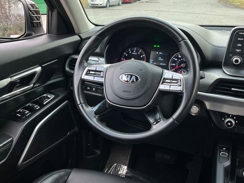 Used 2020 Kia Telluride S w/ S 8 Passenger Seating Package image 20