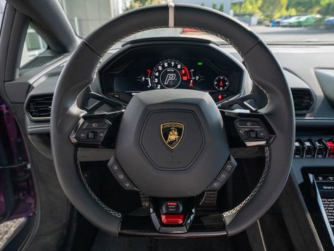 Used 2024 Lamborghini Huracan Sterrato image 29