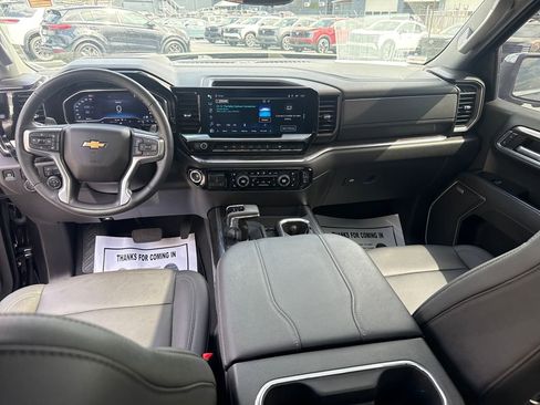 Used 2024 Chevrolet Silverado 1500 LTZ w/ Technology Package image 12