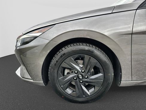 Certified 2023 Hyundai Elantra SEL FWD image 14