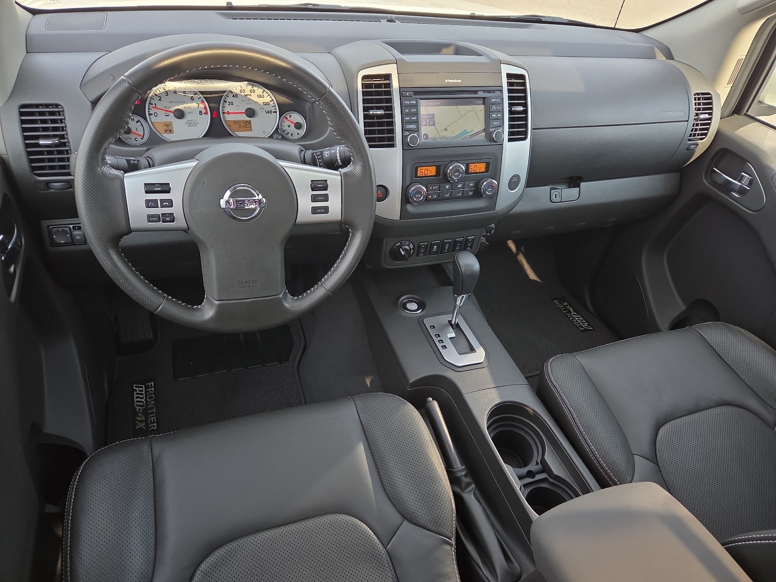 Used 2021 Nissan Frontier PRO-4X w/ Pro-4x Utility Package AWD/4WD image 11