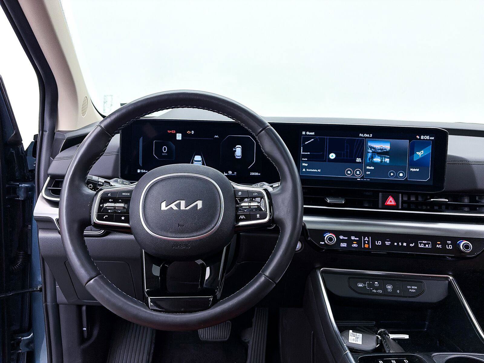 Used 2025 Kia Carnival SX Prestige FWD image 9